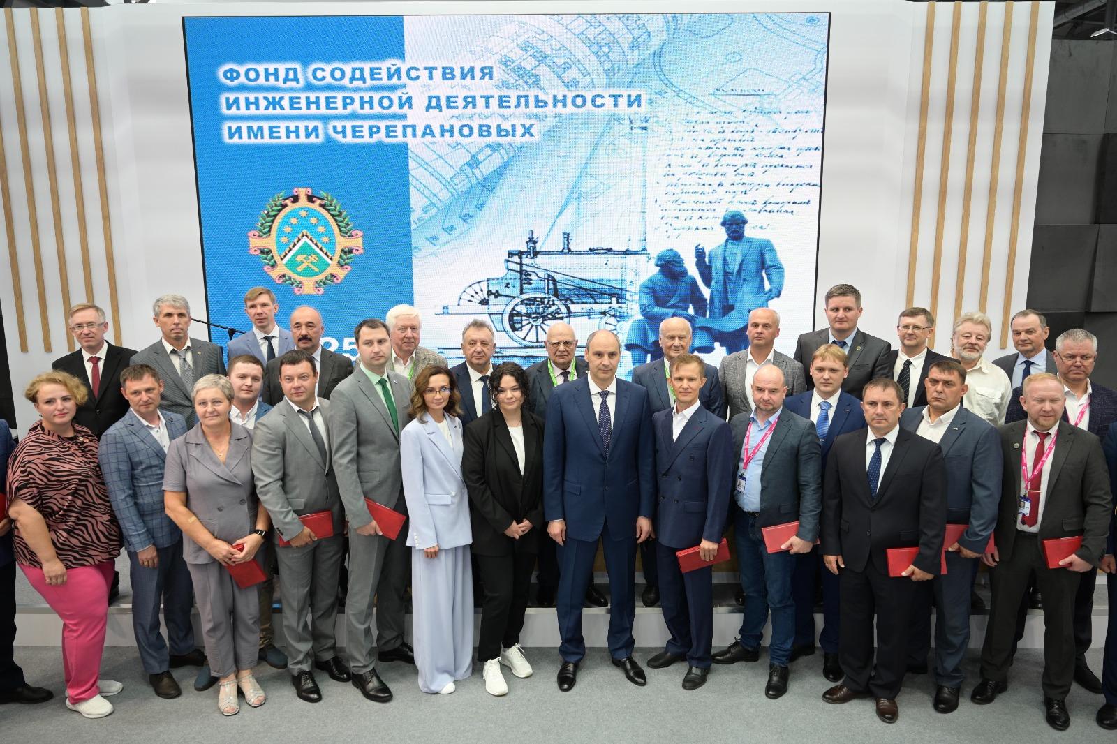 Семь сотрудников ТМК стали лауреатами премии имени Черепановых