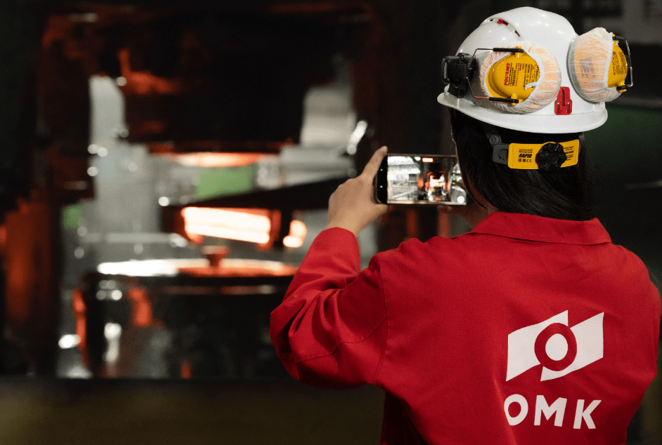 Каждый второй турист на заводы ОМК выбирает профориентационные экскурсии