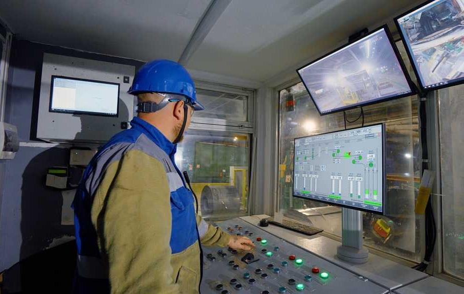 На ВИЗ-Стали повышают эффективность управления производственными процессами